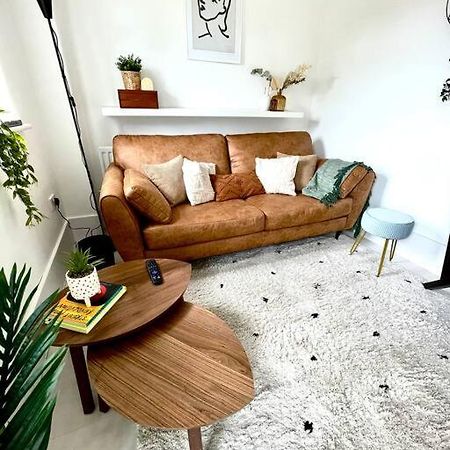 High-End 2 Bed Maisonette In Beaulieu Park Broomfield  Extérieur photo