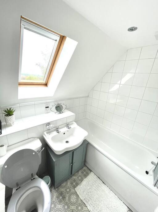 High-End 2 Bed Maisonette In Beaulieu Park Broomfield  Extérieur photo