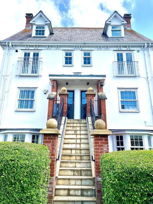 High-End 2 Bed Maisonette In Beaulieu Park Broomfield  Extérieur photo